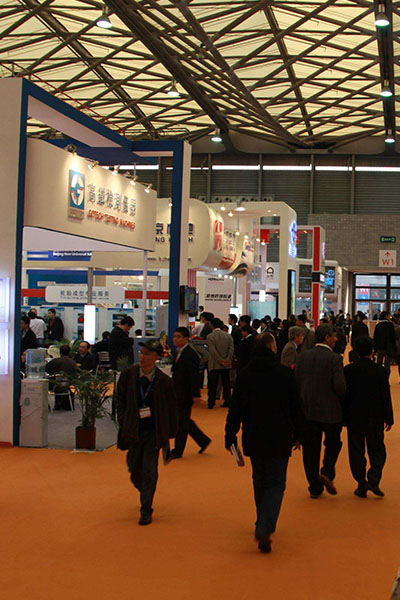 [廣州混合機廠家]了解混合機的發展運作，選用合適的產品上升生產效率